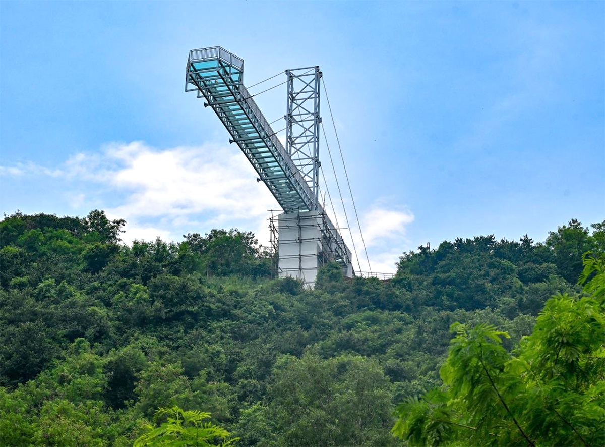 India Longest Glass Bridge in Vizag Photos Goes Viral2