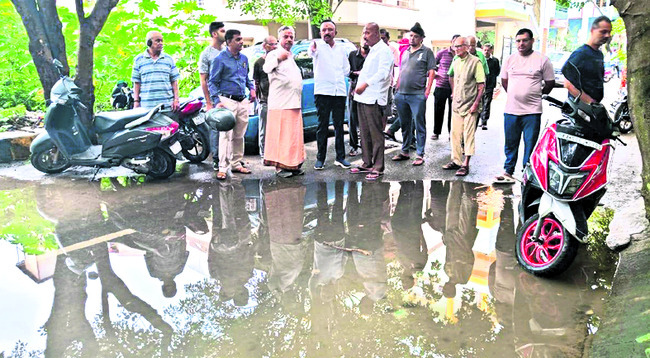 మళ్లీ ముంచెత్తిన వానలు2
