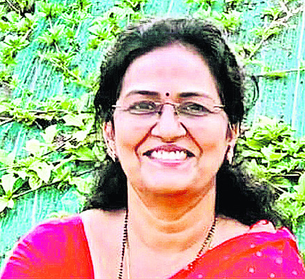 మహిళా వర్సిటీ అధ్యాపకులకు ఉత్తమ పురస్కారాలు 3
