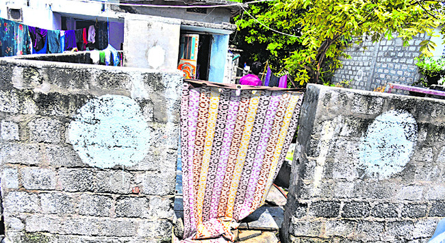 బతుకులు సమాధి 1