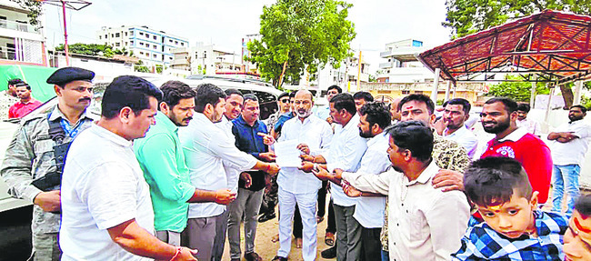 సార్ సేవలకు ఇరవై ఏళ్లు1