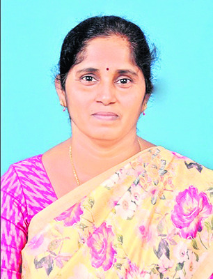 నలుగురు లెక్చరర్లకు అవార్డులు1