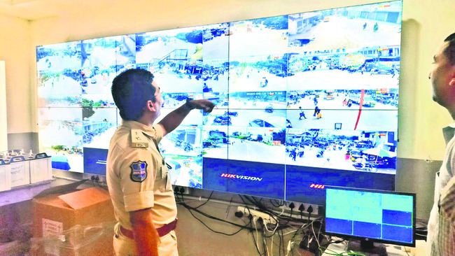 నిమజ్జనానికి ముస్తాబు.. 1