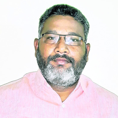పాఠాలు చెప్పని సిబ్బందికి ఉపాధ్యాయ పురస్కారాలు 2