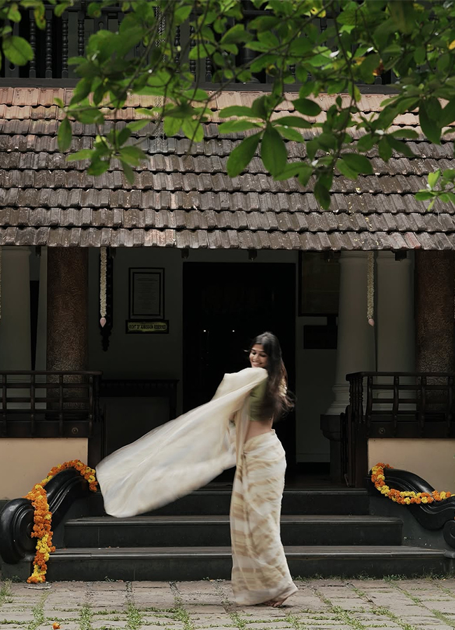 Actress Ananthika Sanilkumar Onam Festival Celebration 2025 Photos12