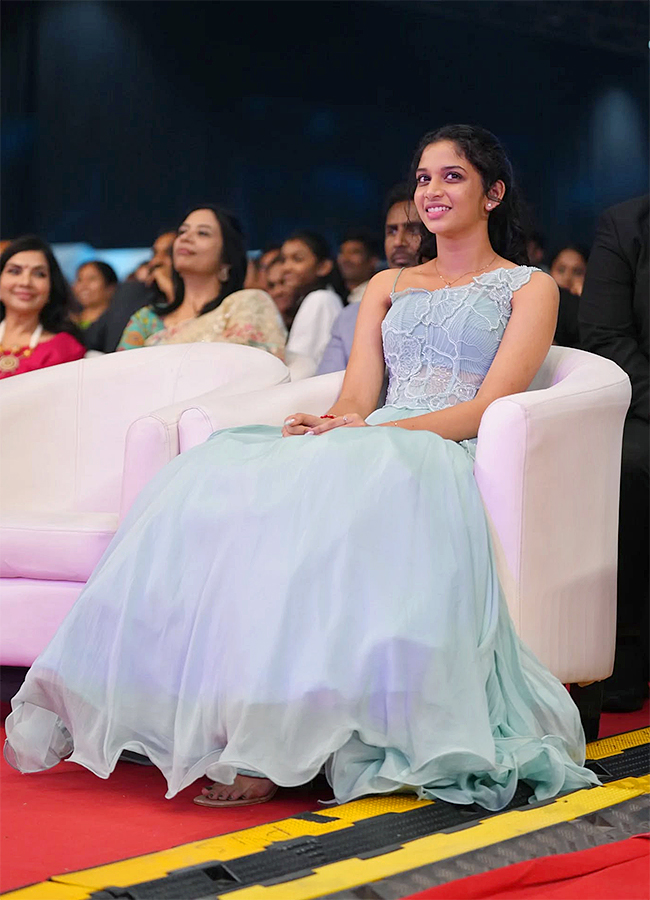Court Movie Heroine Sridevi In Gama Awards3