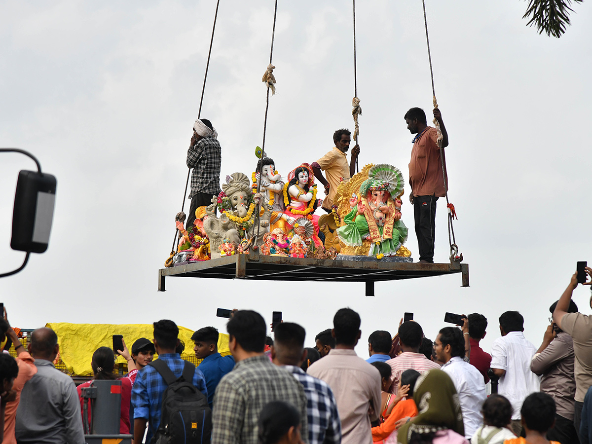 Ganesh Nimajjanam 2025 At Hussain Sagar Photos1