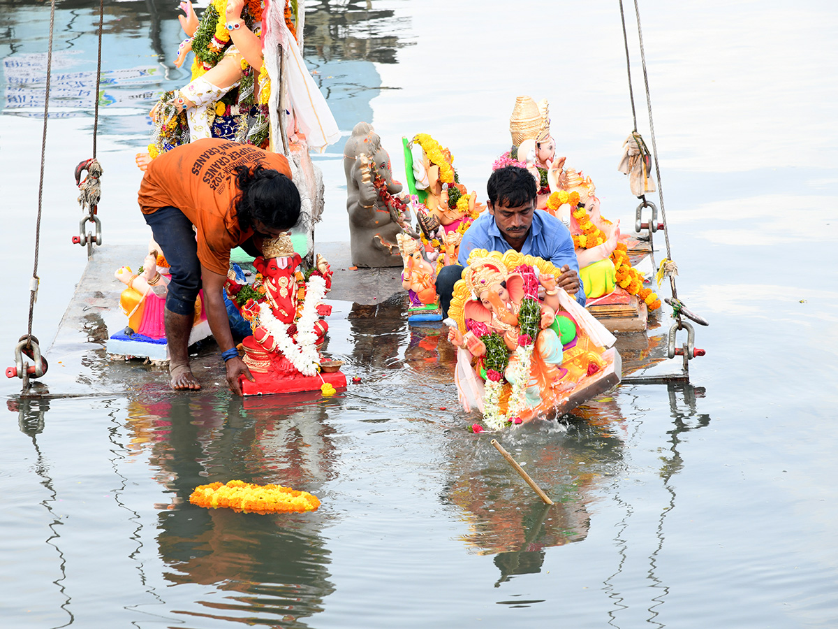Ganesh Nimajjanam 2025 At Hussain Sagar Photos8