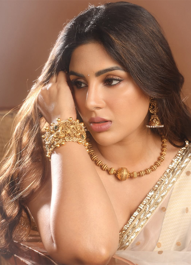 Onam Festival Look Actress Samyuktha Menon HD Images5