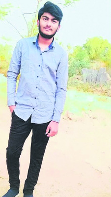 నిమజ్జనానికి వెళ్లి కాల్వలో గల్లంతు 2