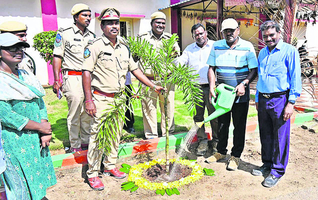 ఘనంగా ‘సర్వేపల్లి’ జయంతి 2