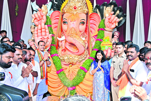 గంగ ఒడికి గణపయ్య1
