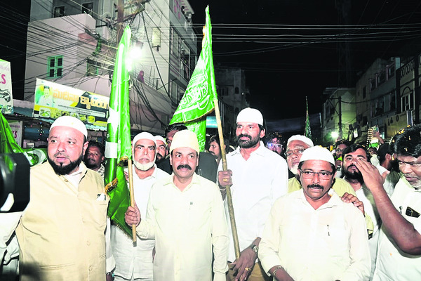 భక్తిశ్రద్ధలతో మిలాద్ – ఉన్ – నబీ 1