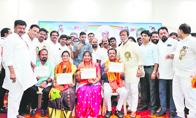 త్వరలో 8వేల పోస్టుల భర్తీ 1