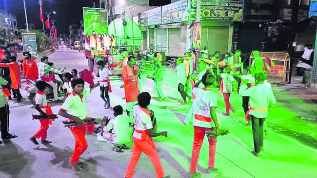 శోభాయమానంగా.. 4