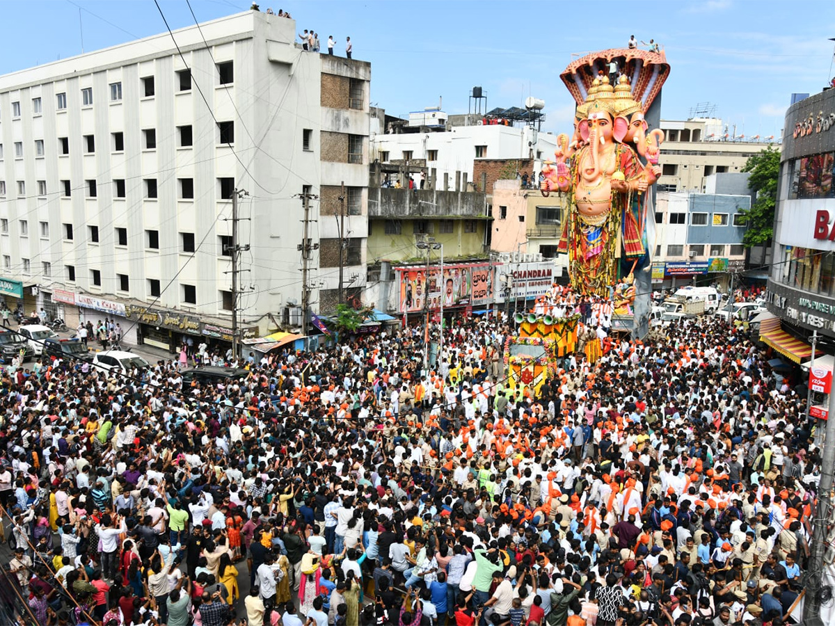 Khairatabad Ganesh 2025 Shobha Yatra Photos26