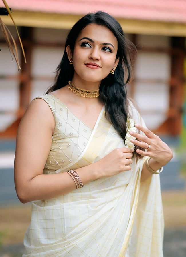 Actress Onam Celebrations Photo Goes Viral13