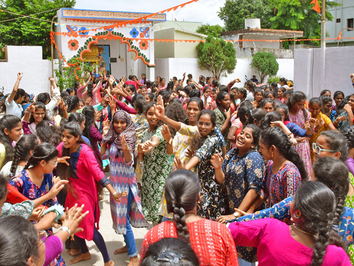 Best Photos of The Week in AP and Telangana Photo Gallery15