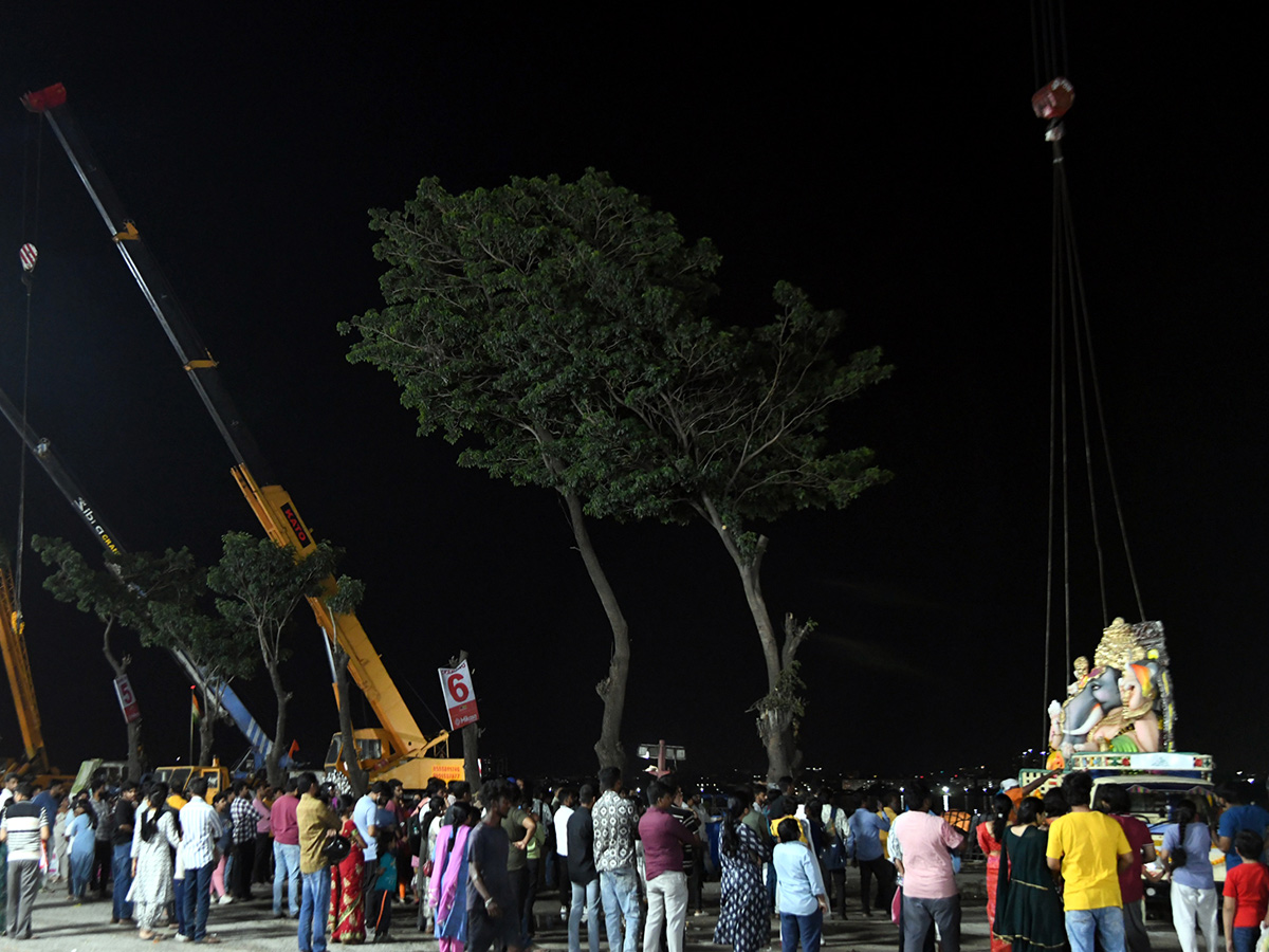 Ganesh Nimajjanam 2025 At Tank Bund Hyderabad8