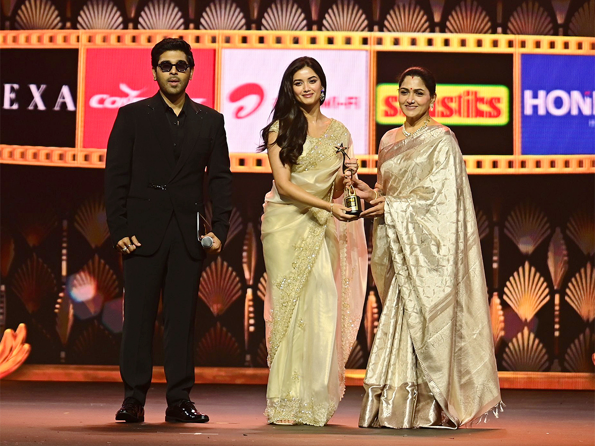 Tollywood SIIMA Awards 2025 in Dubai Photos11