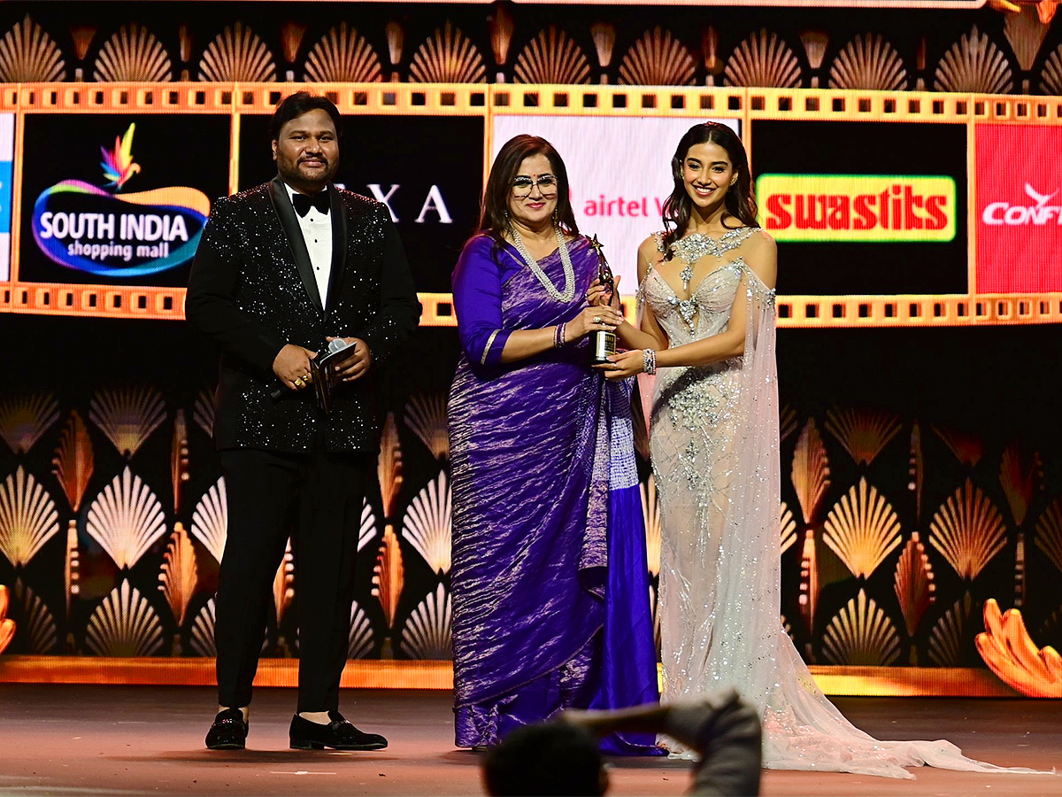 Tollywood SIIMA Awards 2025 in Dubai Photos14