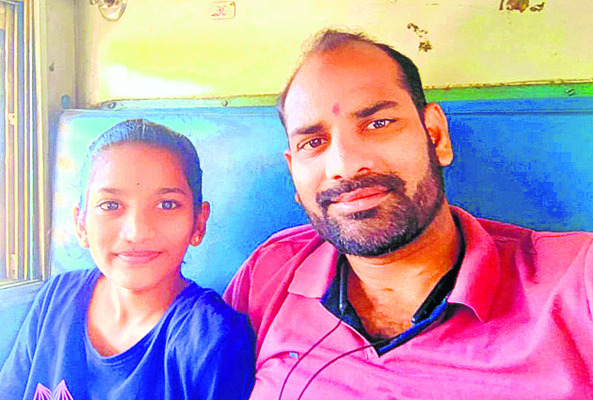 ప్రత్యేక రైలు వేస్తారా..!1