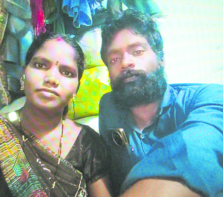 భర్త వేధింపులతోనే..1