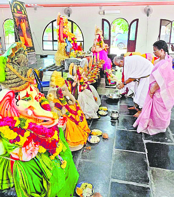 చంద్రగ్రహణం కారణంగా అమరేశ్వరాలయం మూసివేత 2
