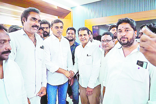 ఎంపీ మిథున్రెడ్డికి ఘన స్వాగతం1