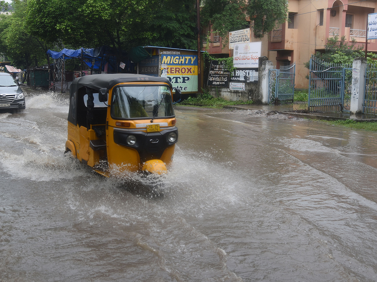 Heavy Rain In Warangal City Photos 10