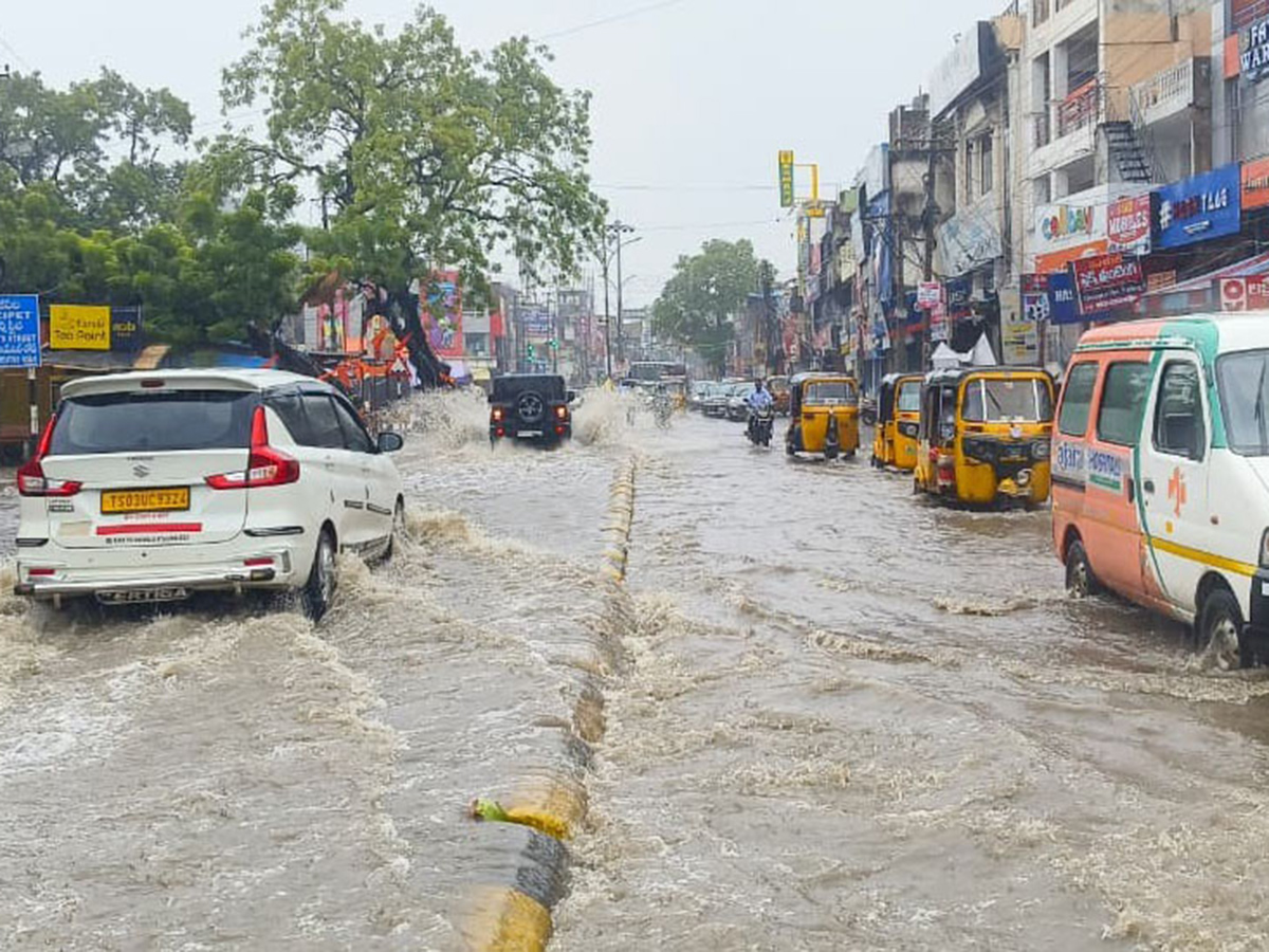 Heavy Rain In Warangal City Photos 22