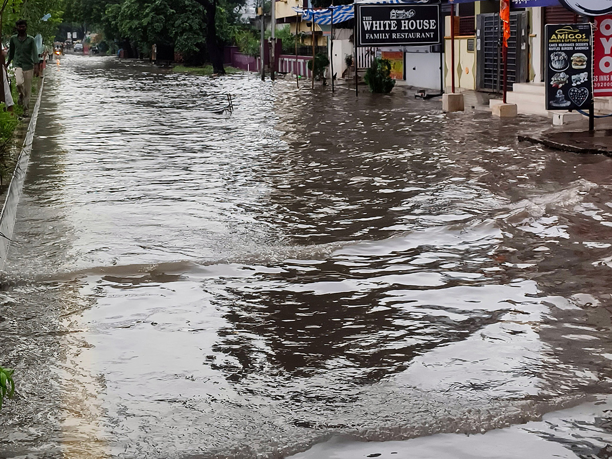 Heavy Rain In Warangal City Photos 3