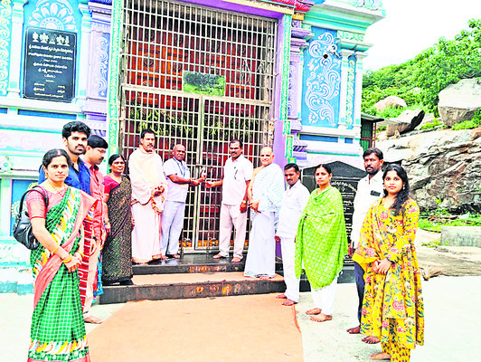 ఆలయాల ద్వారబంధనం1