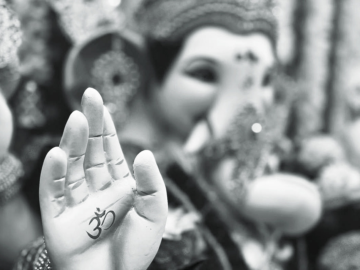 May Vinayaka come soon Next year.. Actress Shweta Basu Prasad Shared Post On Social Media Photos5