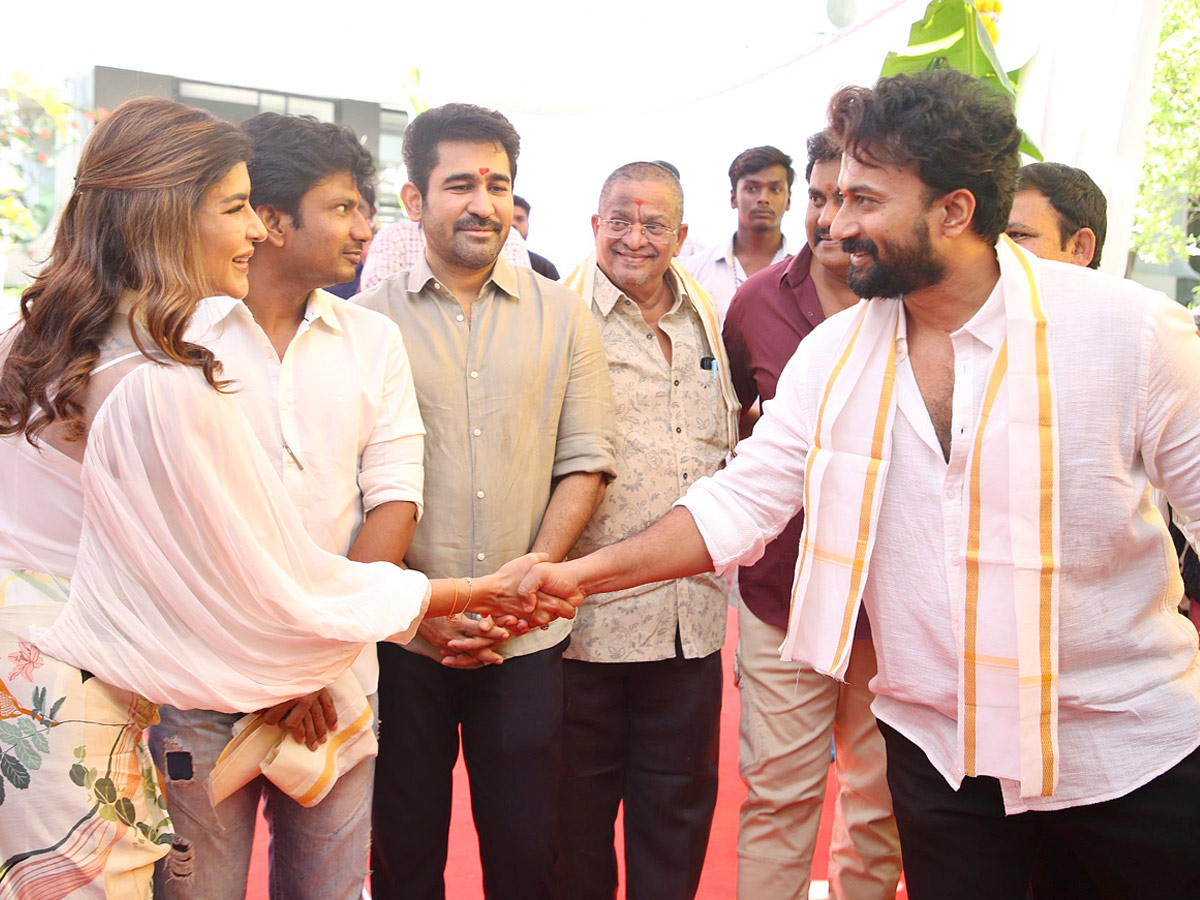 New Movie Bookie Launched with Pooja Ceremony Photos4