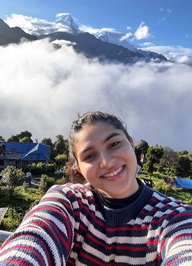 'Dragon' Movie Beauty Kayadu Lohar Nepal Trip (Photos)3