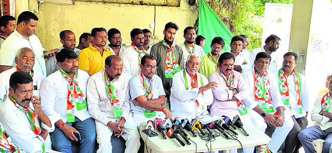 ‘కాళేశ్వరం’ను తుమ్మడిహెట్టి వద్ద నిర్మించాల్సింది2