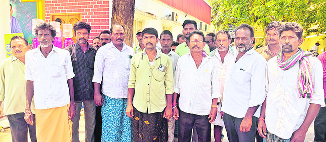 సత్వర పరిష్కారం చూపాలంటూ.. 1