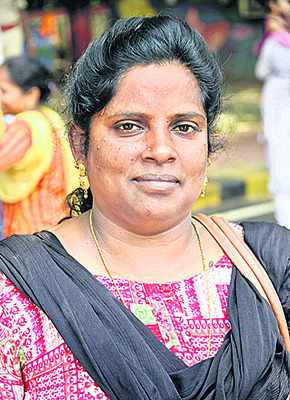 దివ్యాంగుల ఆందోళన1