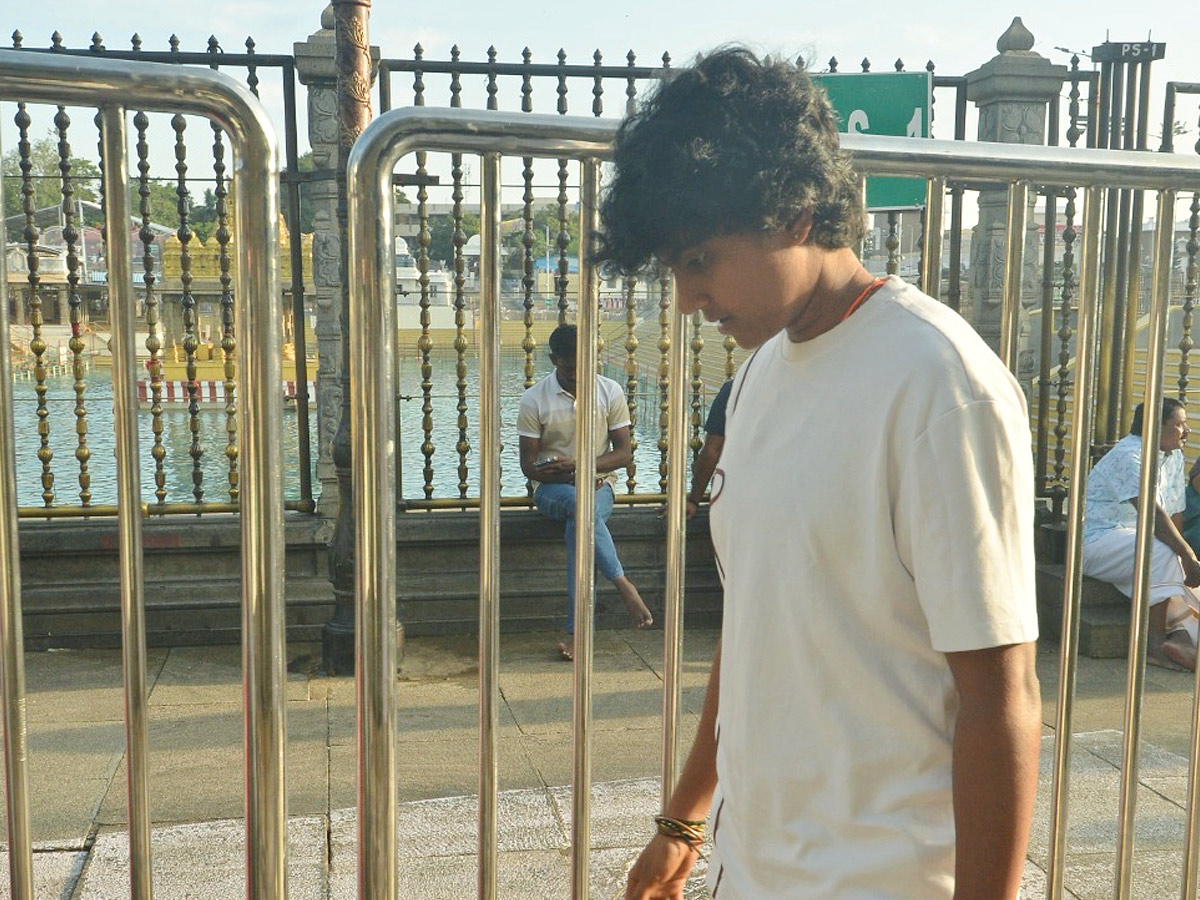 Indian Women's Cricket Team Player Sri Charani Visited Tirumala Sri Vari Temple Photos6