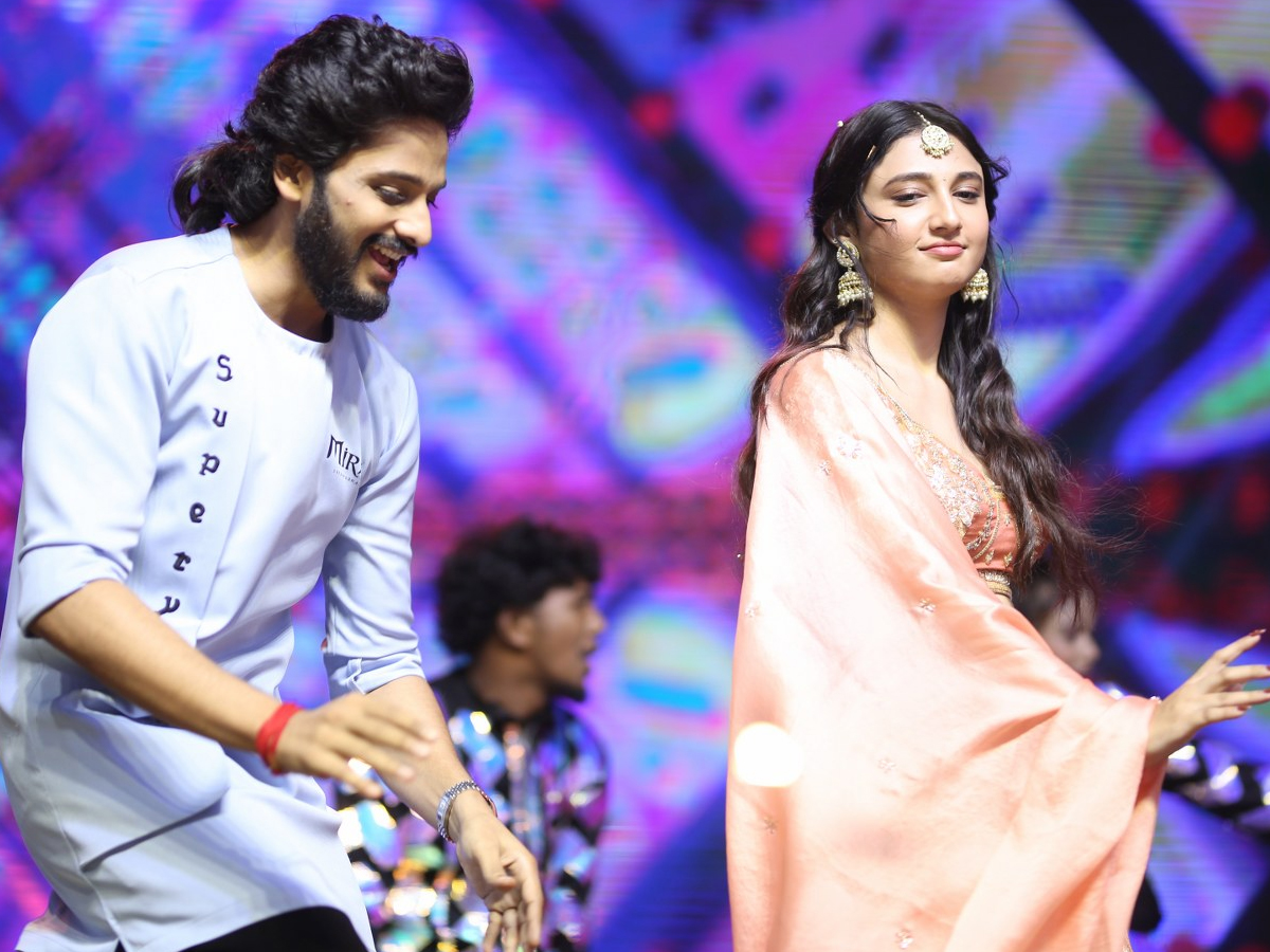 Mirai movie pre release function in vishakapatnam4