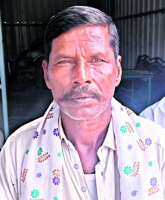 హామీలు ఇస్తాం.. అంతే !2