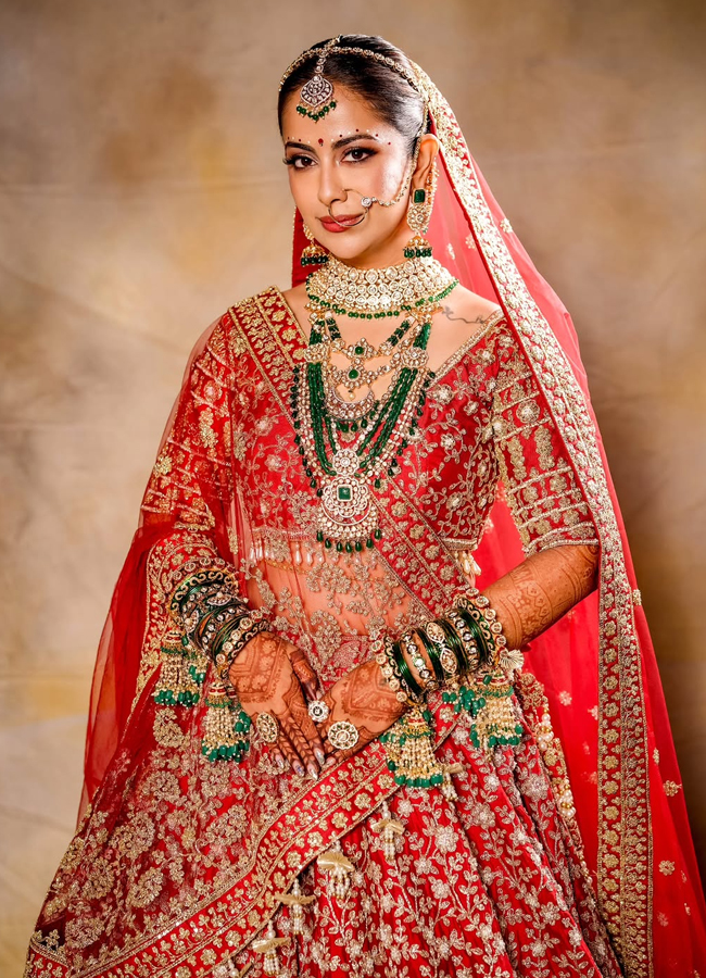Tollywood actress Avika Gor shares wedding photos (Photos)8