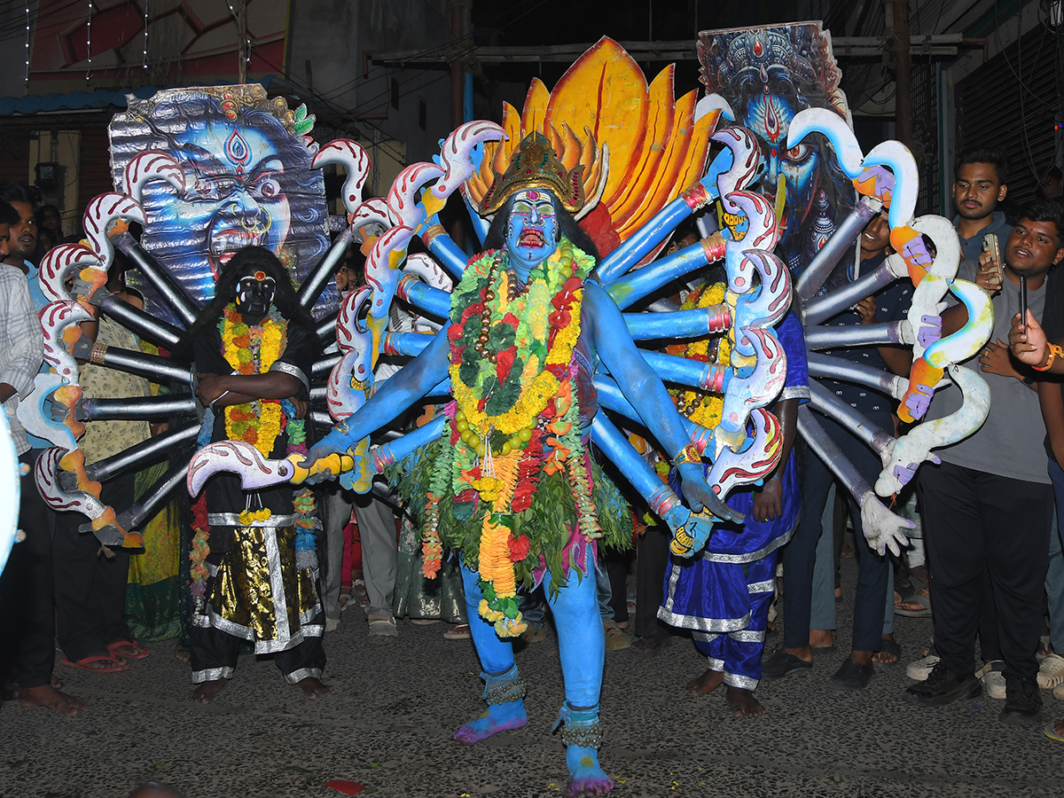 Dussehra 2025 : Ongole Kalaralu 2025 Gramotsavam Photos11