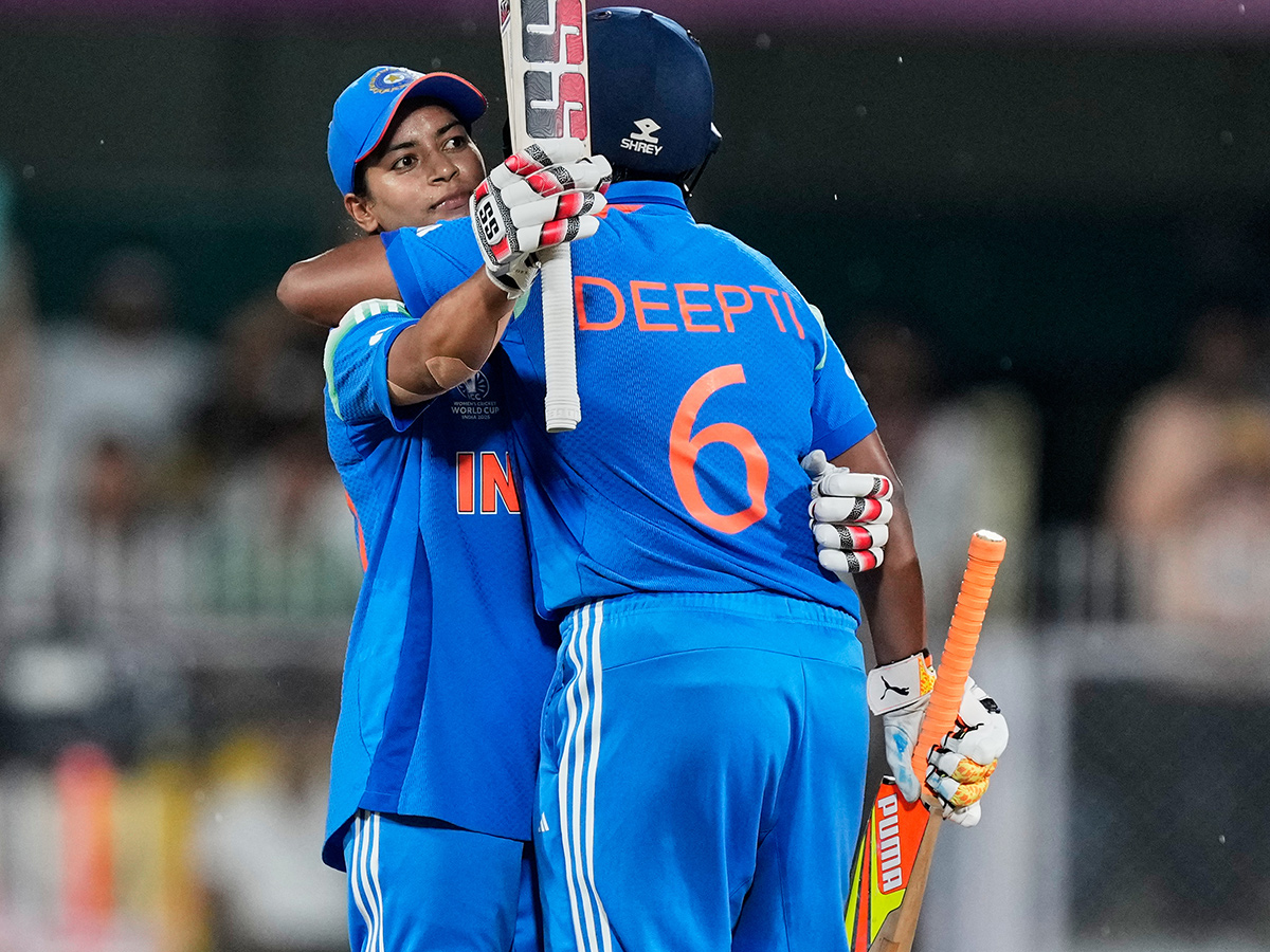 ICC Womens Cricket World Cup 2025 match between India and Sri Lanka4