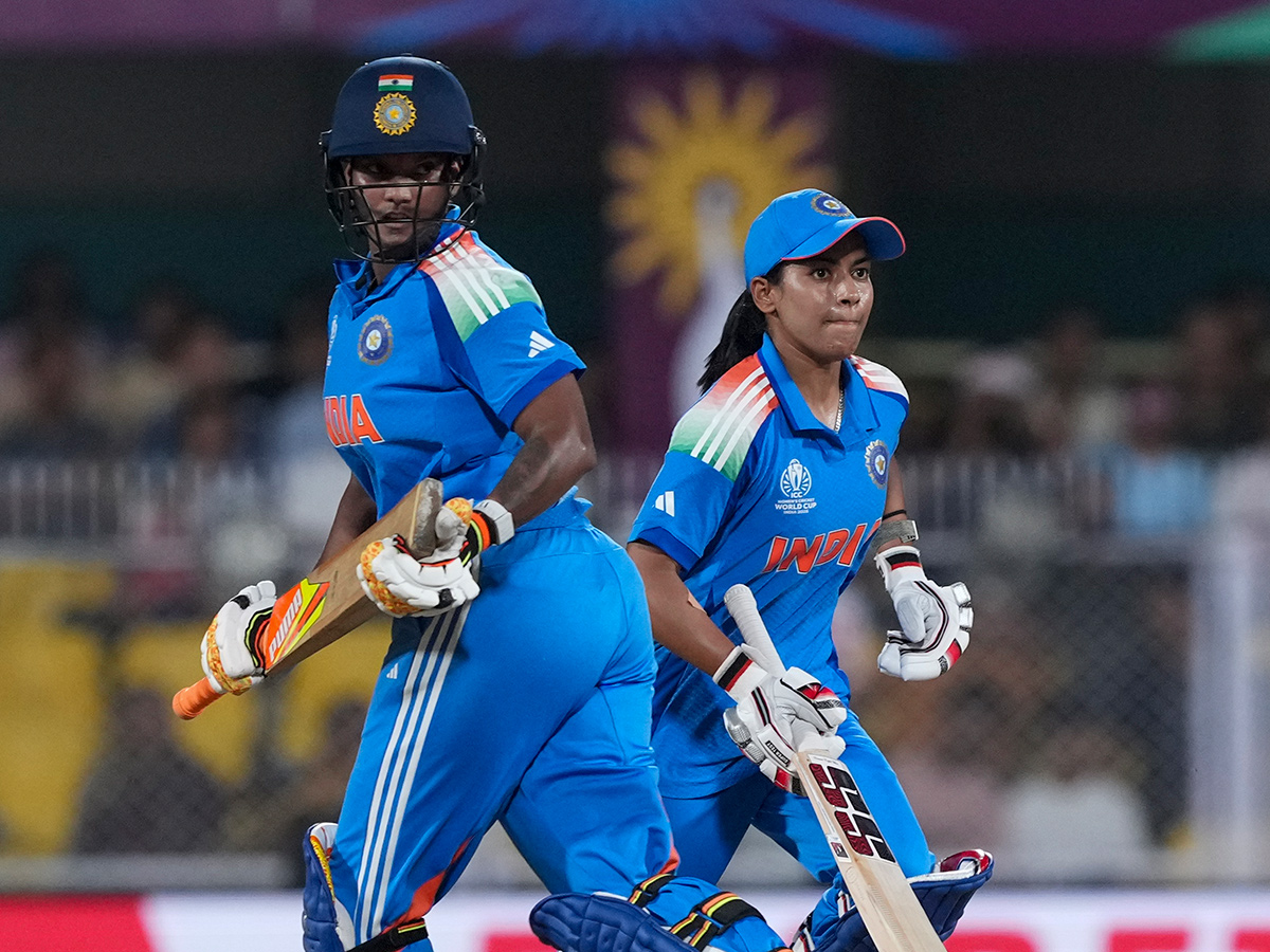 ICC Womens Cricket World Cup 2025 match between India and Sri Lanka6