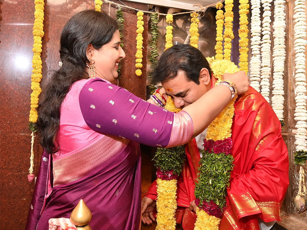 KTR Visit On Jubilee Hills Peddamma Thalli Temple Photos5