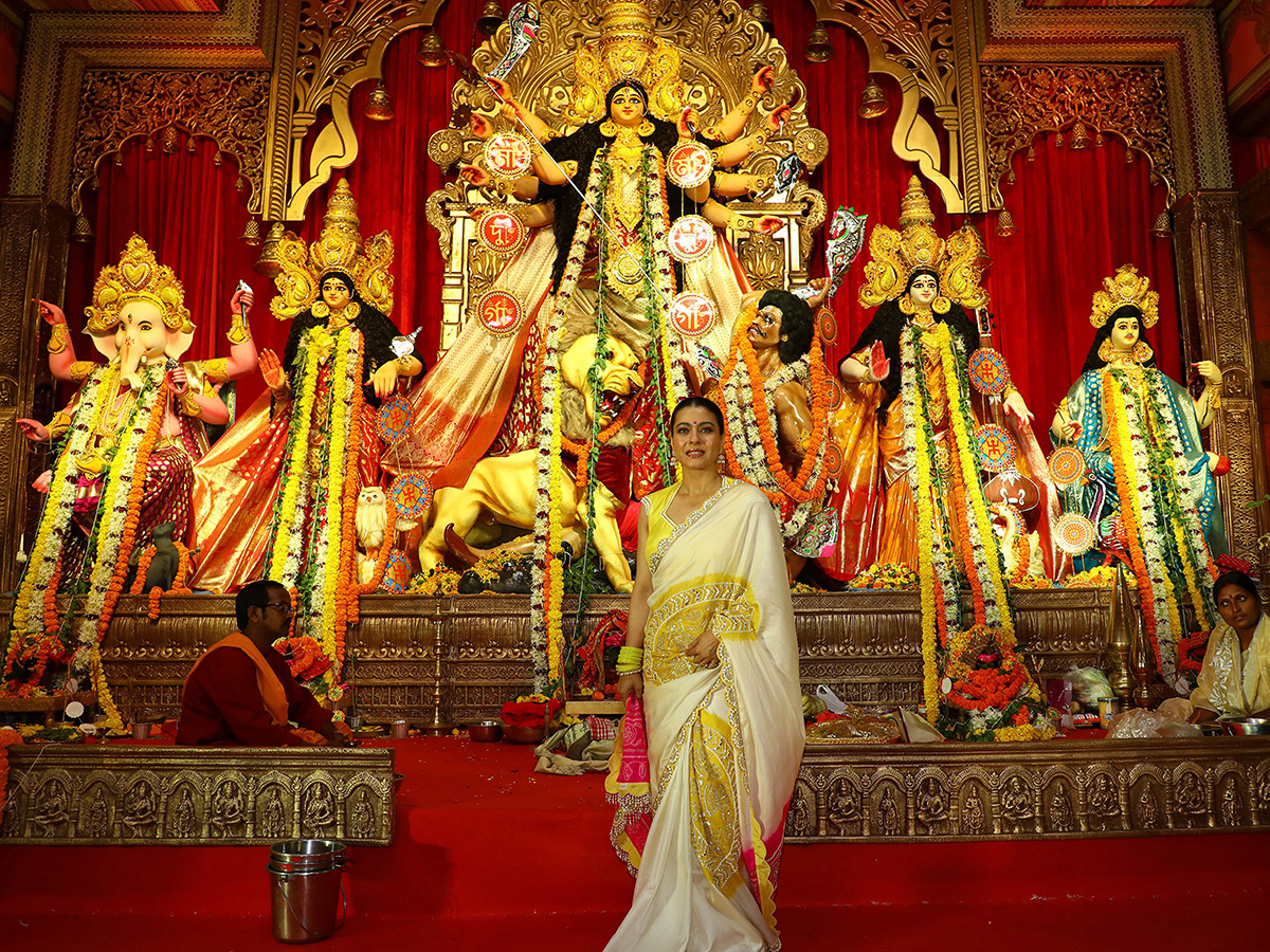 Priyanka Chopra Celebrations Hindu festival of Durga Puja in Mumbai25
