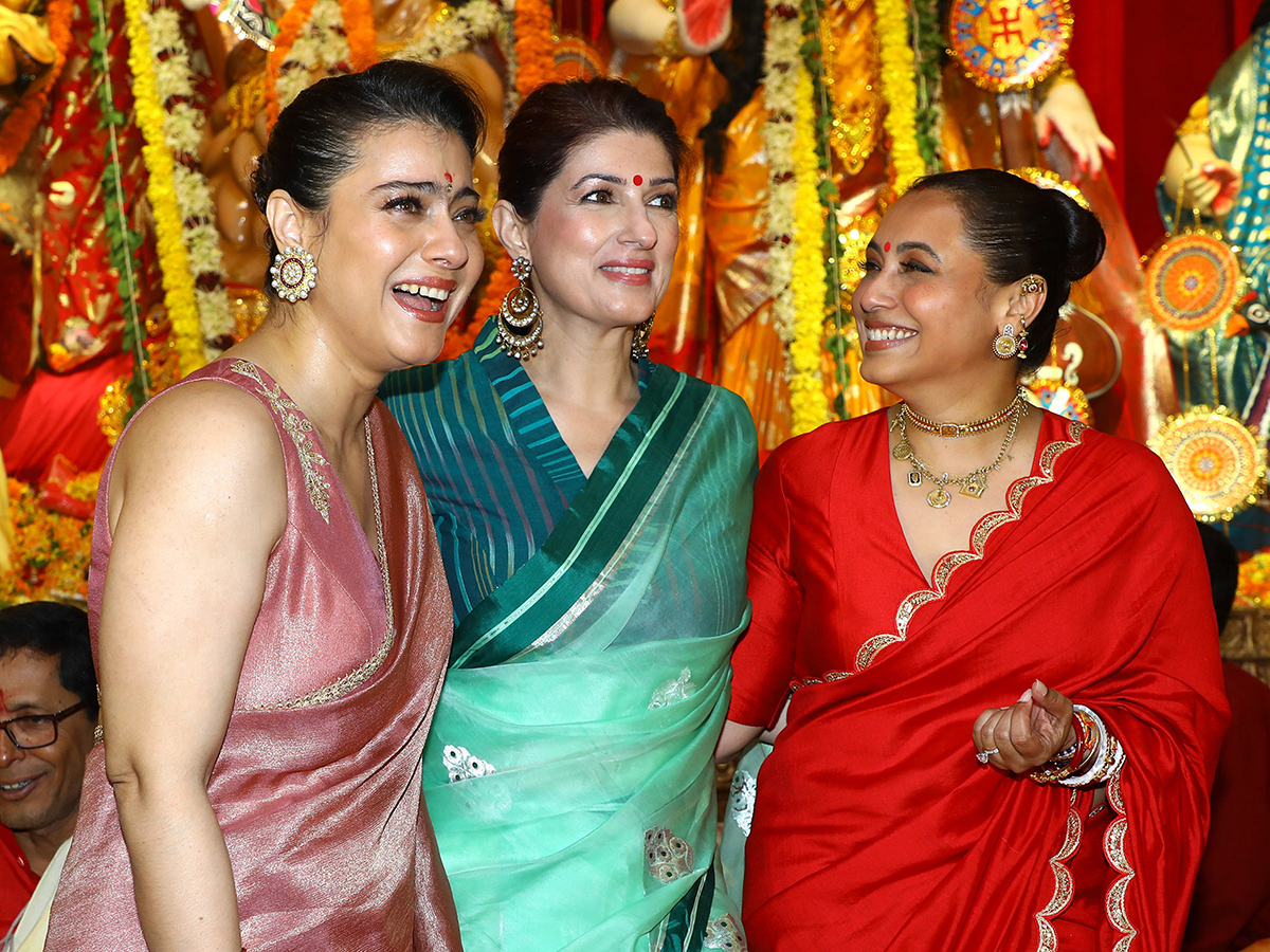 Priyanka Chopra Celebrations Hindu festival of Durga Puja in Mumbai5