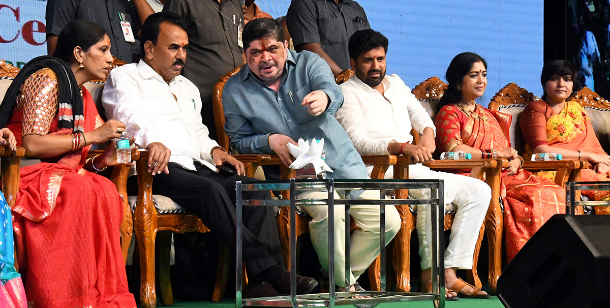Saddula Bathukamma Closing Ceremonies on Tankbund3